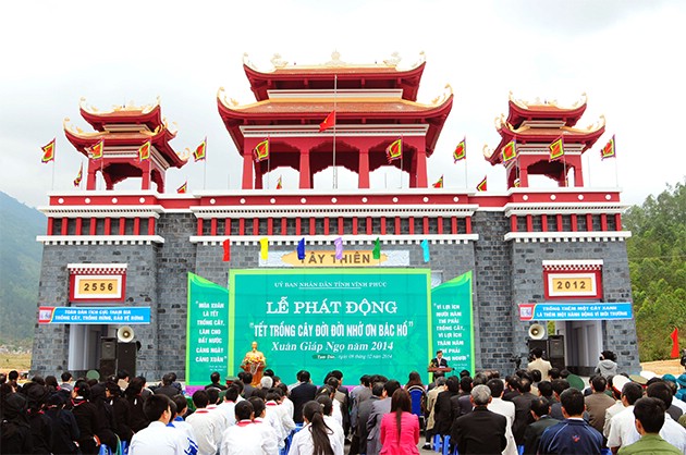 Tết trồng cây tại Trung tâm VHLH Tây Thiên